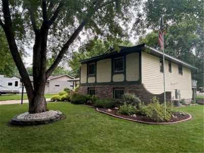 Home For Sale in Litchfield, Minnesota