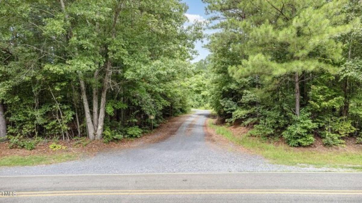 Picture of Residential Land For Sale in Carthage, North Carolina, United States