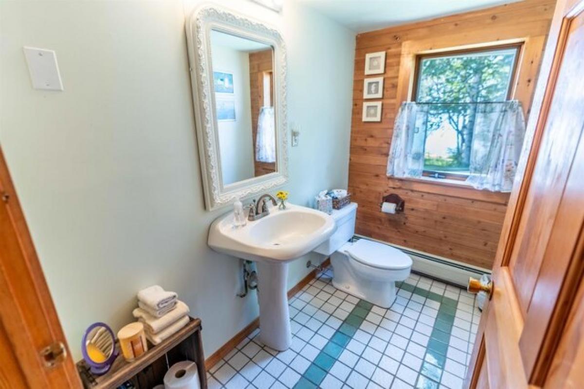 Picture of Home For Sale in Pembroke, Maine, United States