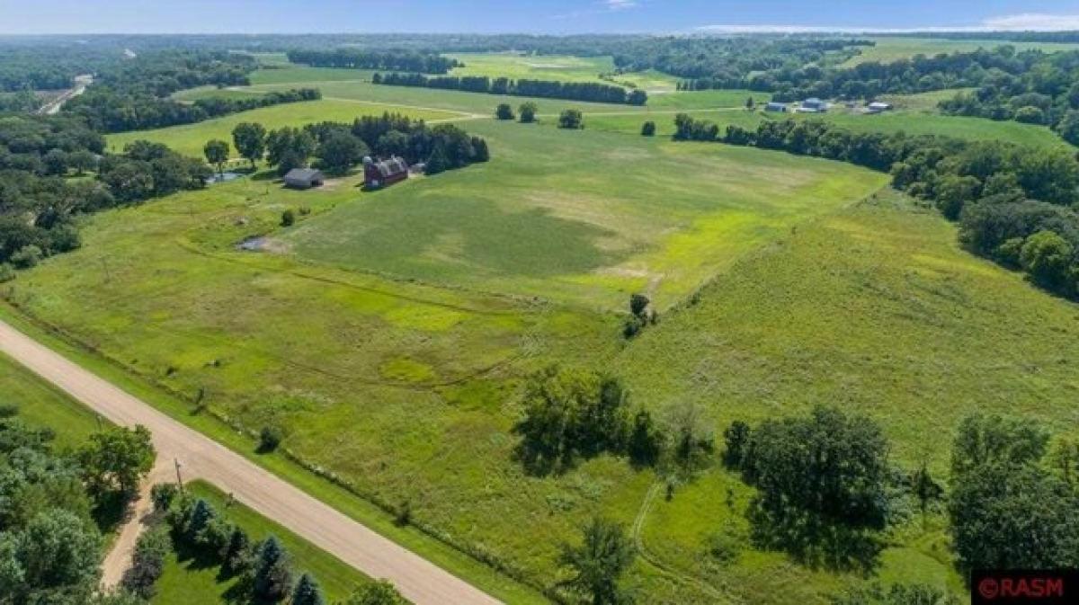 Picture of Residential Land For Sale in Le Sueur, Minnesota, United States