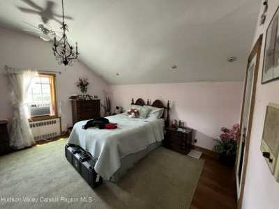 Home For Sale in Saugerties, New York