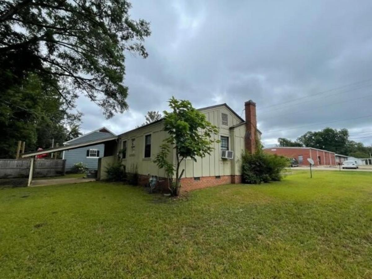 Picture of Home For Sale in Fulton, Mississippi, United States