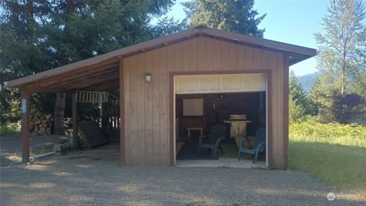 Picture of Home For Sale in Randle, Washington, United States