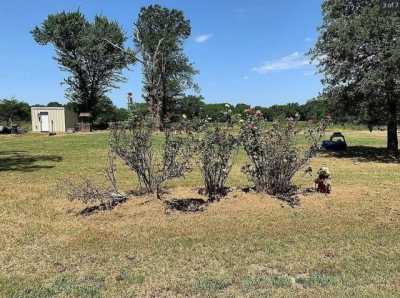 Residential Land For Sale in Ravenna, Texas