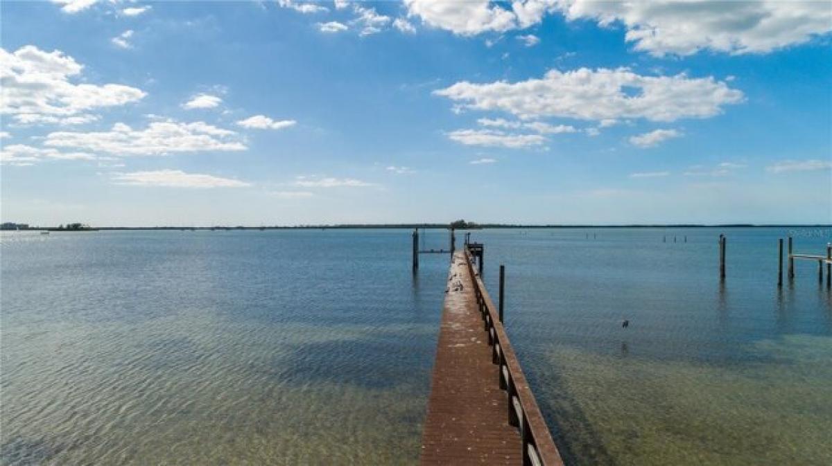 Picture of Residential Land For Sale in Dunedin, Florida, United States