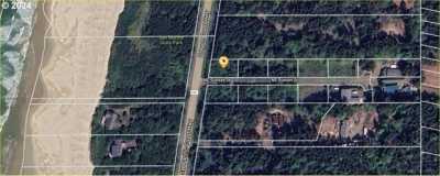 Residential Land For Sale in Yachats, Oregon