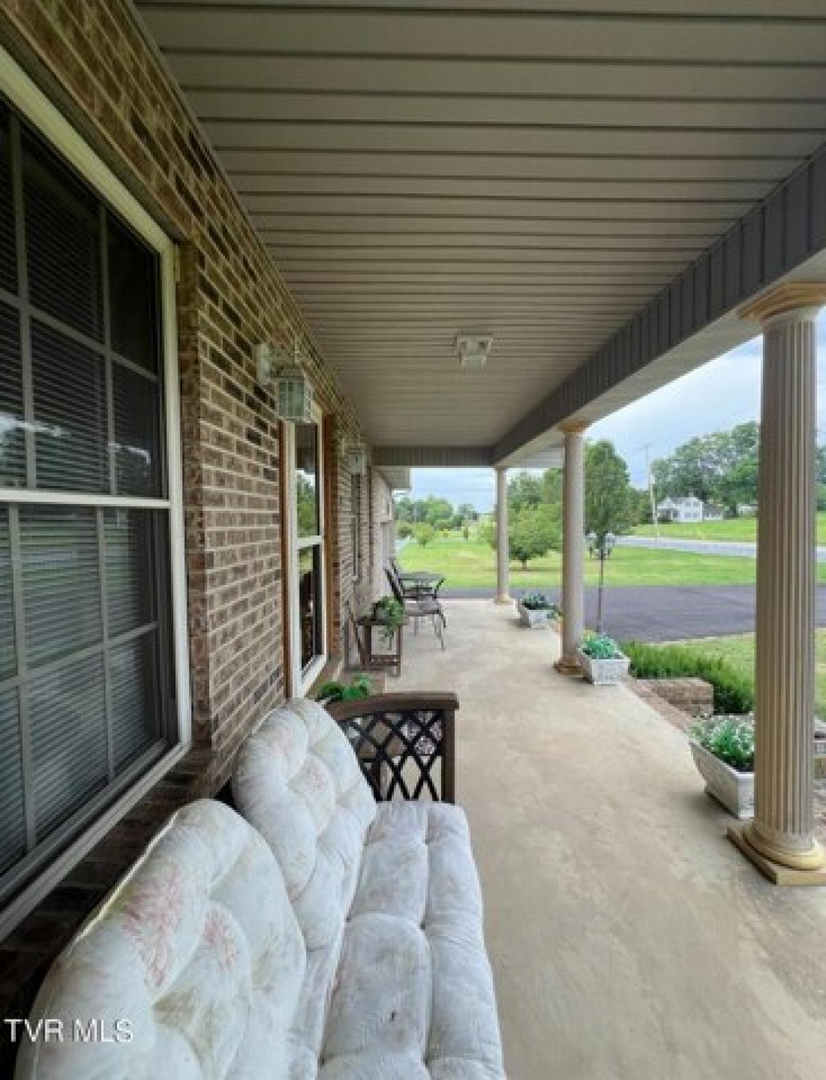 Picture of Home For Sale in Chuckey, Tennessee, United States