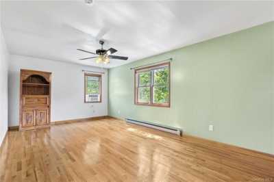 Home For Sale in Yorktown Heights, New York