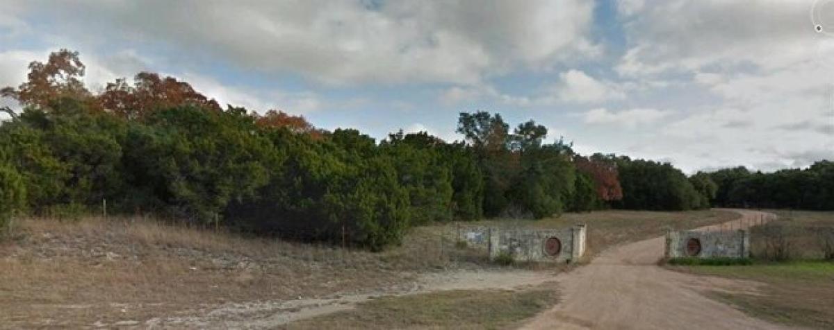 Picture of Residential Land For Sale in Liberty Hill, Texas, United States