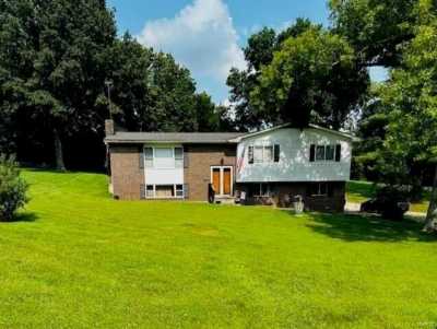 Home For Sale in Marthasville, Missouri