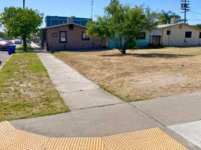 Residential Land For Sale in Taft, California