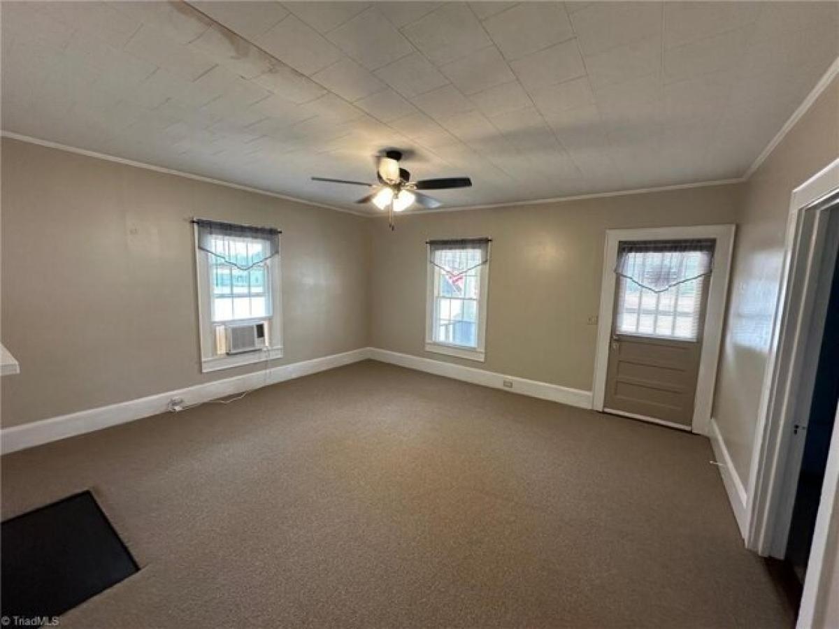 Picture of Home For Rent in Lexington, North Carolina, United States