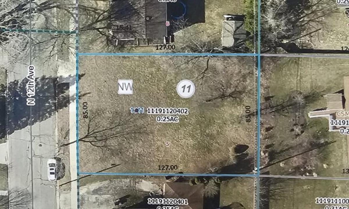 Picture of Residential Land For Sale in West Bend, Wisconsin, United States