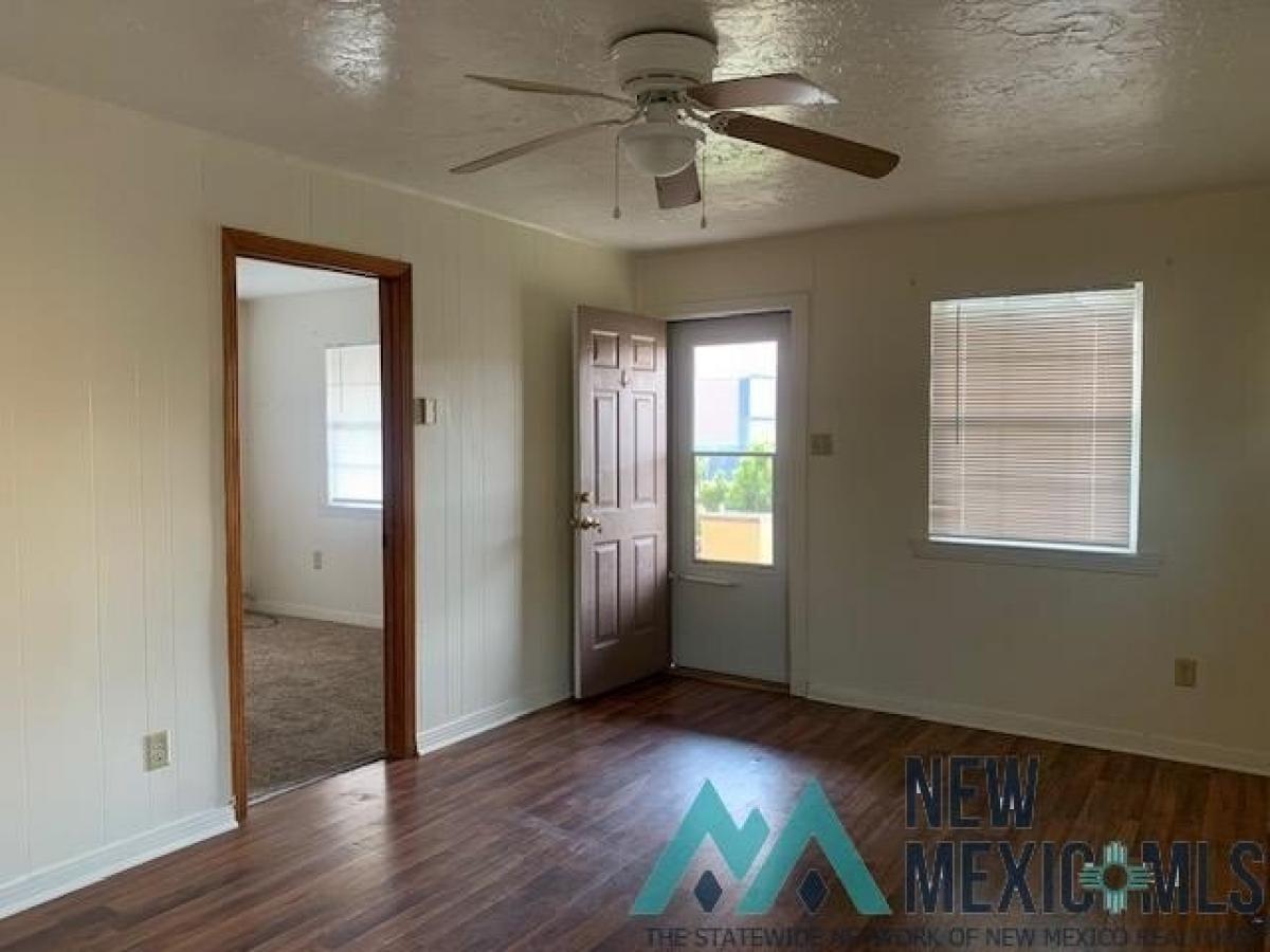 Picture of Home For Sale in Portales, New Mexico, United States