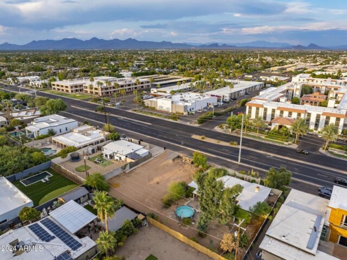 Picture of Residential Land For Sale in Paradise Valley, Arizona, United States