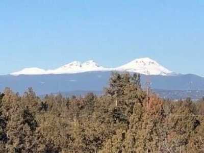 Residential Land For Sale in Bend, Oregon