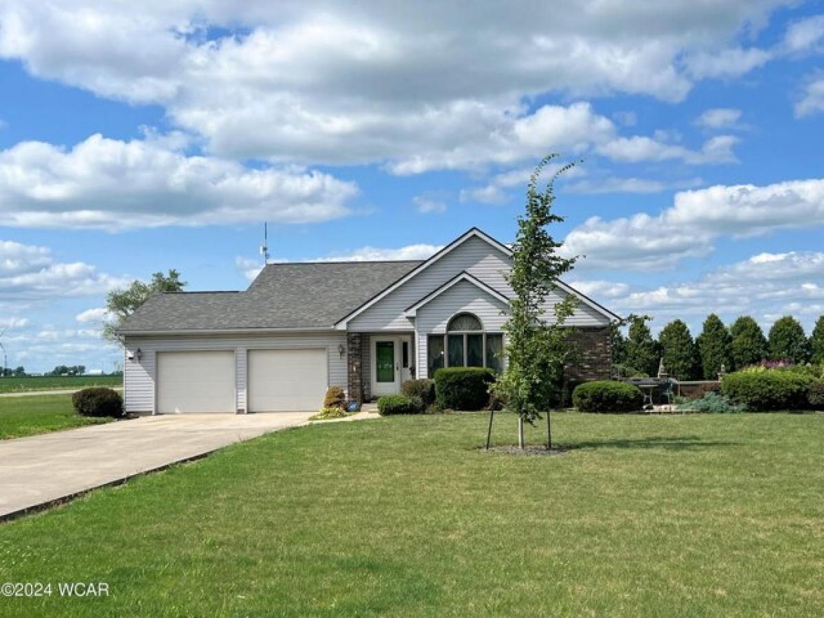 Picture of Home For Sale in Van Wert, Ohio, United States