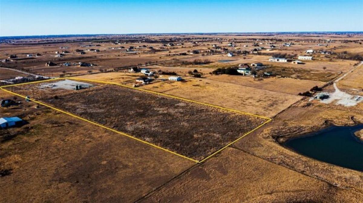 Picture of Residential Land For Sale in Decatur, Texas, United States