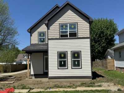 Home For Sale in Jamestown, Indiana