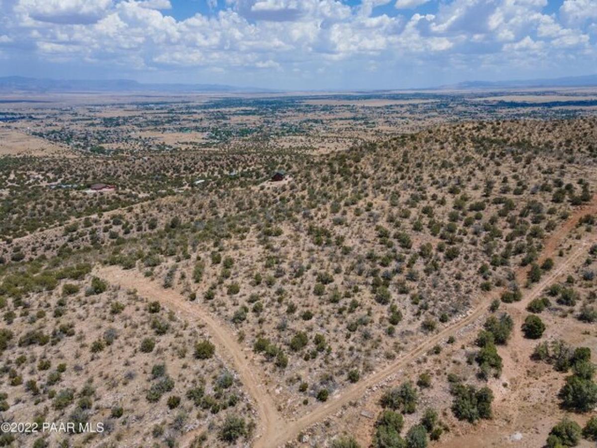 Picture of Residential Land For Sale in Chino Valley, Arizona, United States