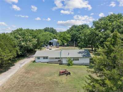 Home For Sale in Henryetta, Oklahoma