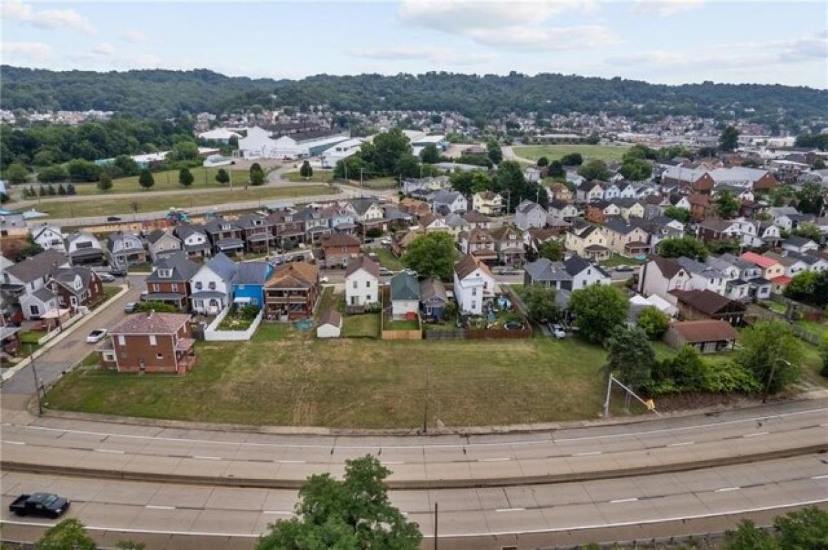 Picture of Residential Land For Sale in Ambridge, Pennsylvania, United States