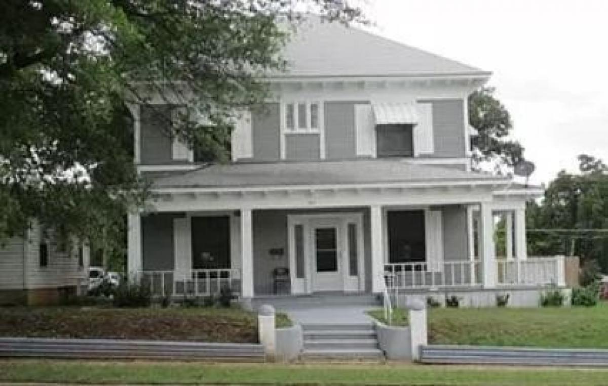 Picture of Home For Sale in Hugo, Oklahoma, United States