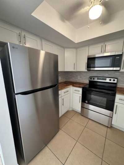 Apartment For Rent in Melbourne, Florida