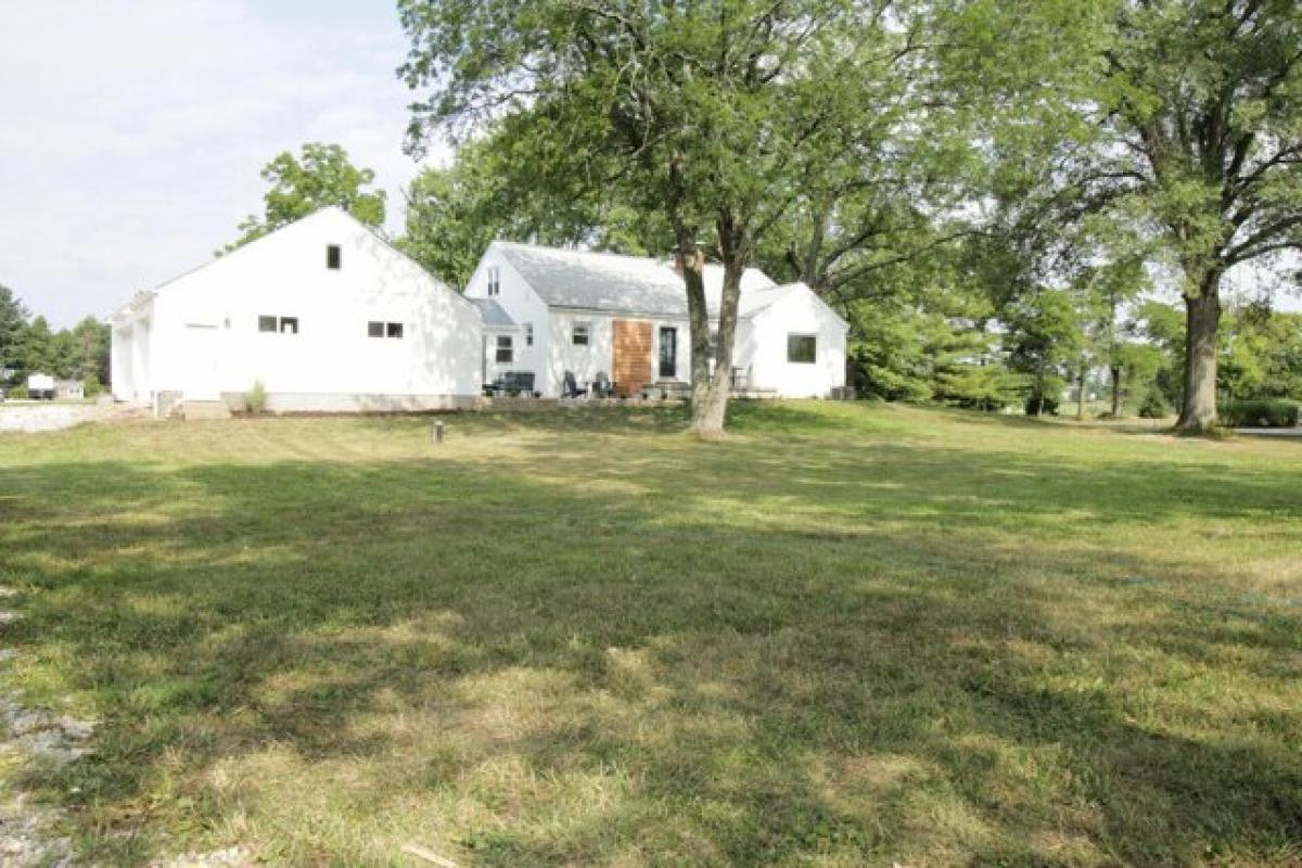 Picture of Home For Sale in Granville, Ohio, United States