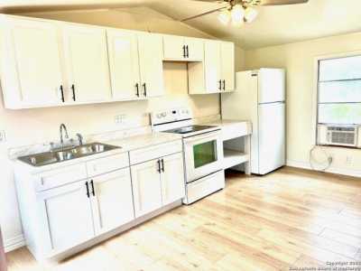 Home For Rent in Elmendorf, Texas