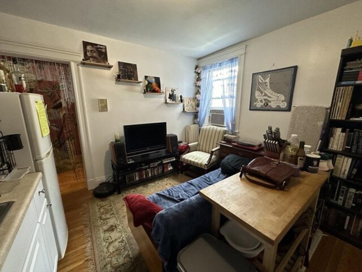 Picture of Apartment For Rent in Malden, Massachusetts, United States