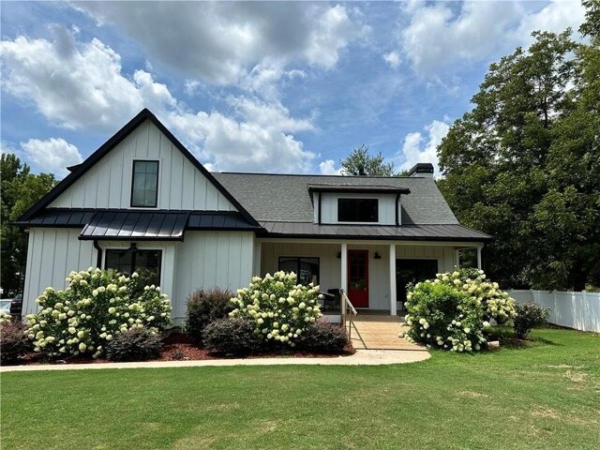 Picture of Home For Sale in Bowersville, Georgia, United States