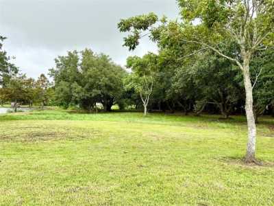 Residential Land For Sale in Anahuac, Texas