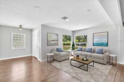 Home For Sale in Bushnell, Florida