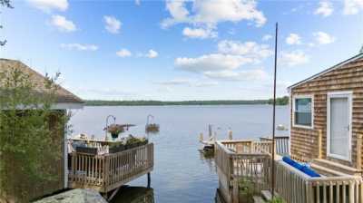 Home For Sale in Tiverton, Rhode Island