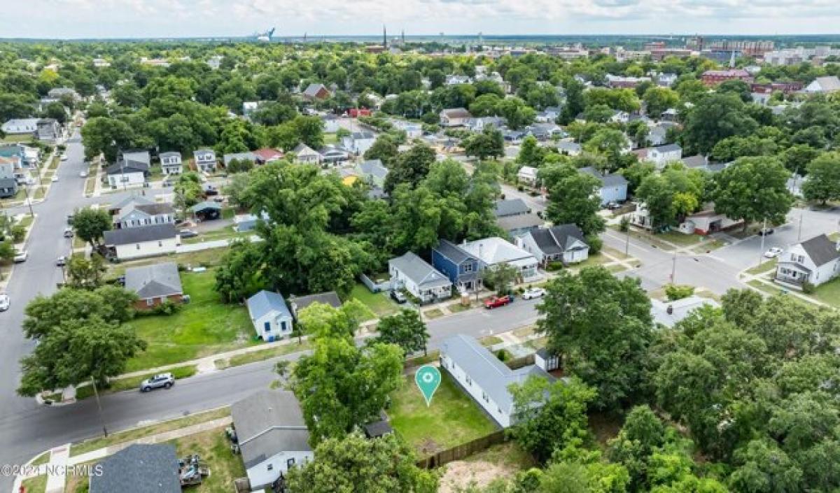 Picture of Residential Land For Sale in Wilmington, North Carolina, United States