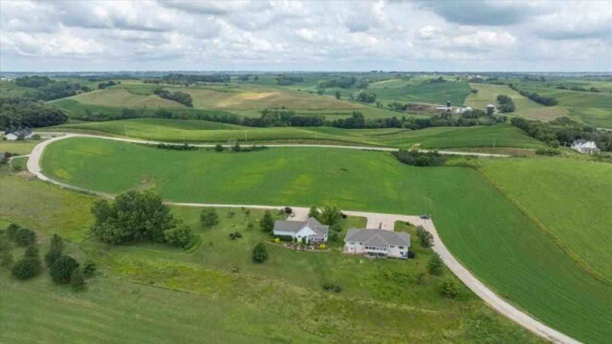 Picture of Residential Land For Sale in Woodbine, Iowa, United States