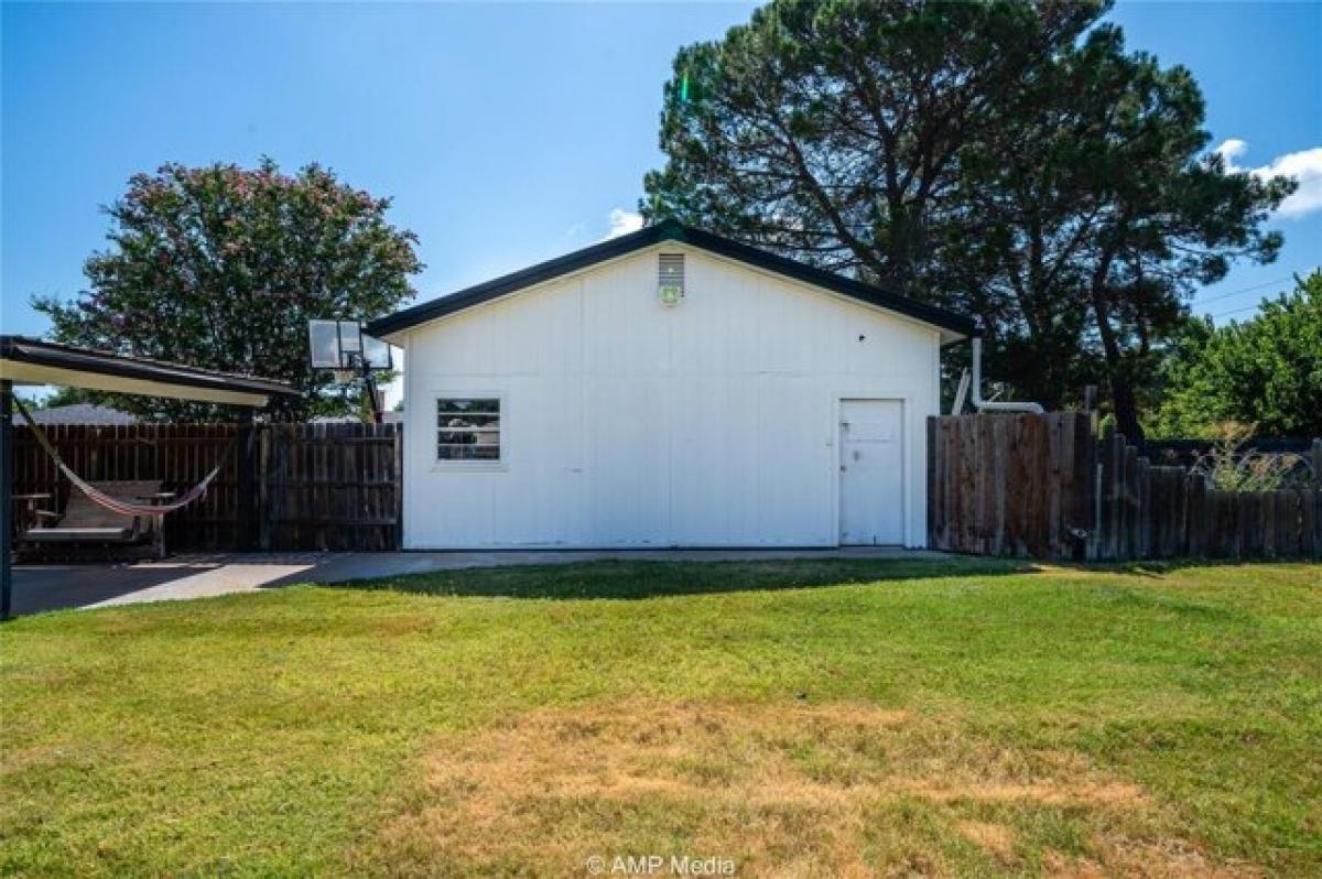 Picture of Home For Sale in Clyde, Texas, United States