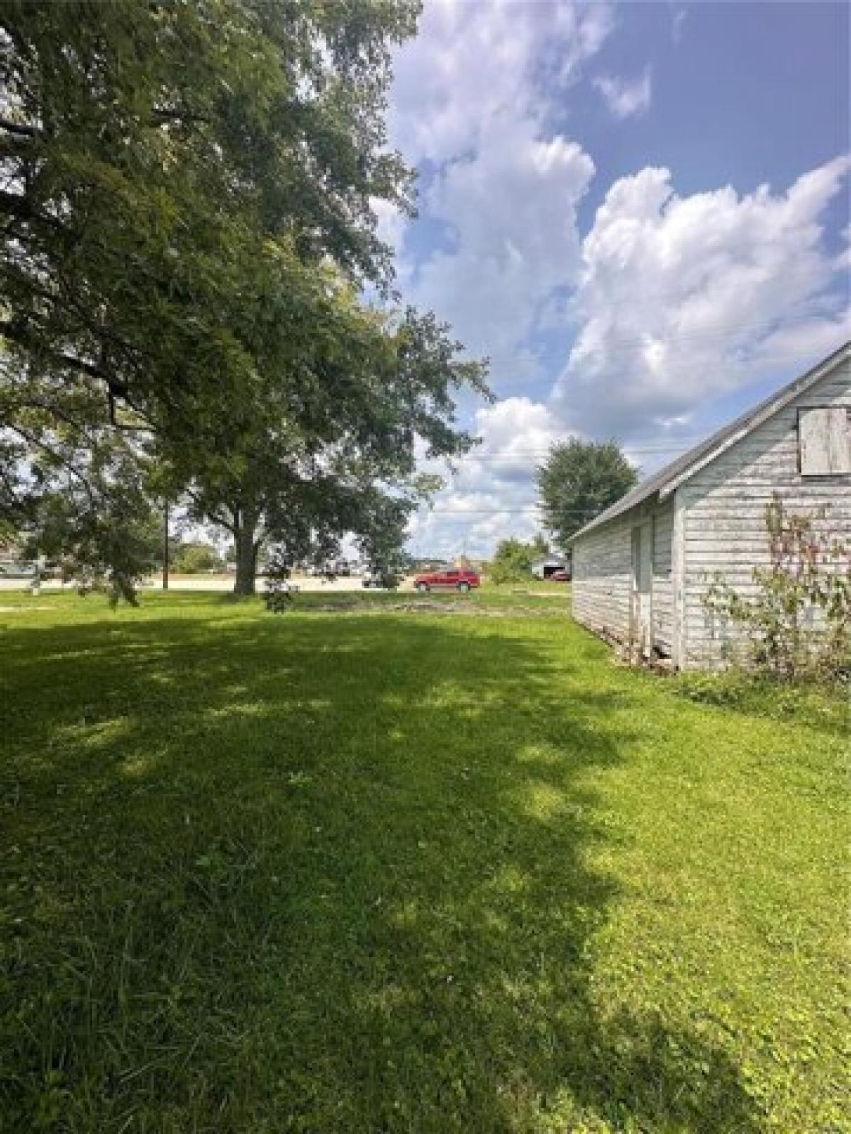 Picture of Residential Land For Sale in Farmington, Missouri, United States