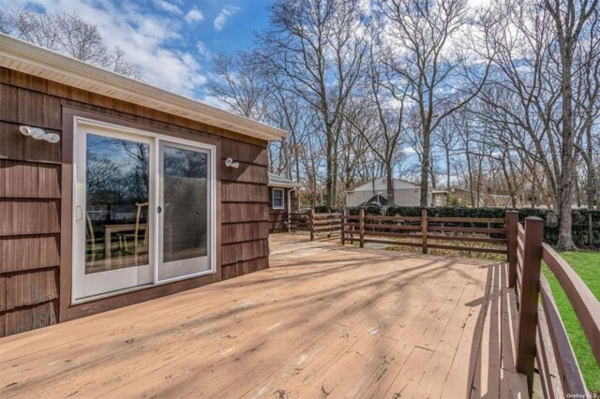 Picture of Home For Rent in Hampton Bays, New York, United States