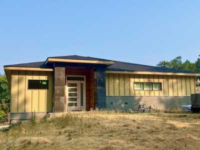 Home For Sale in Jacksonville, Oregon