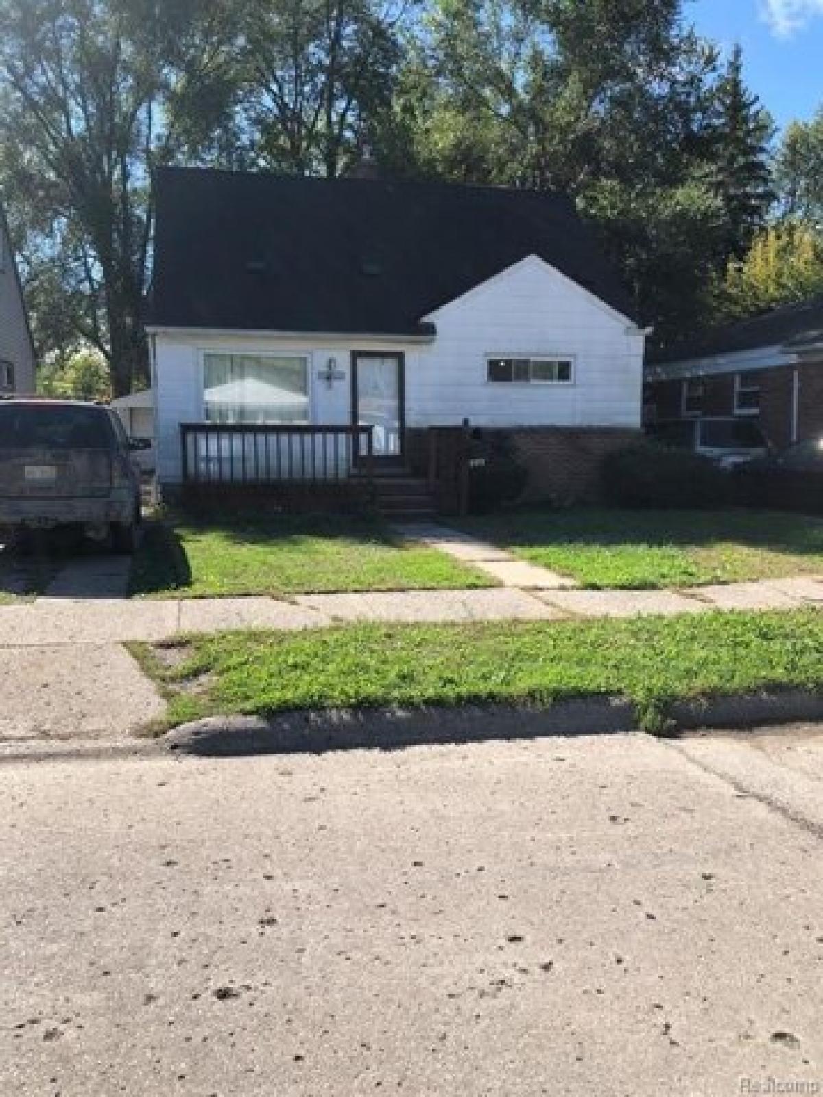 Picture of Home For Sale in Inkster, Michigan, United States