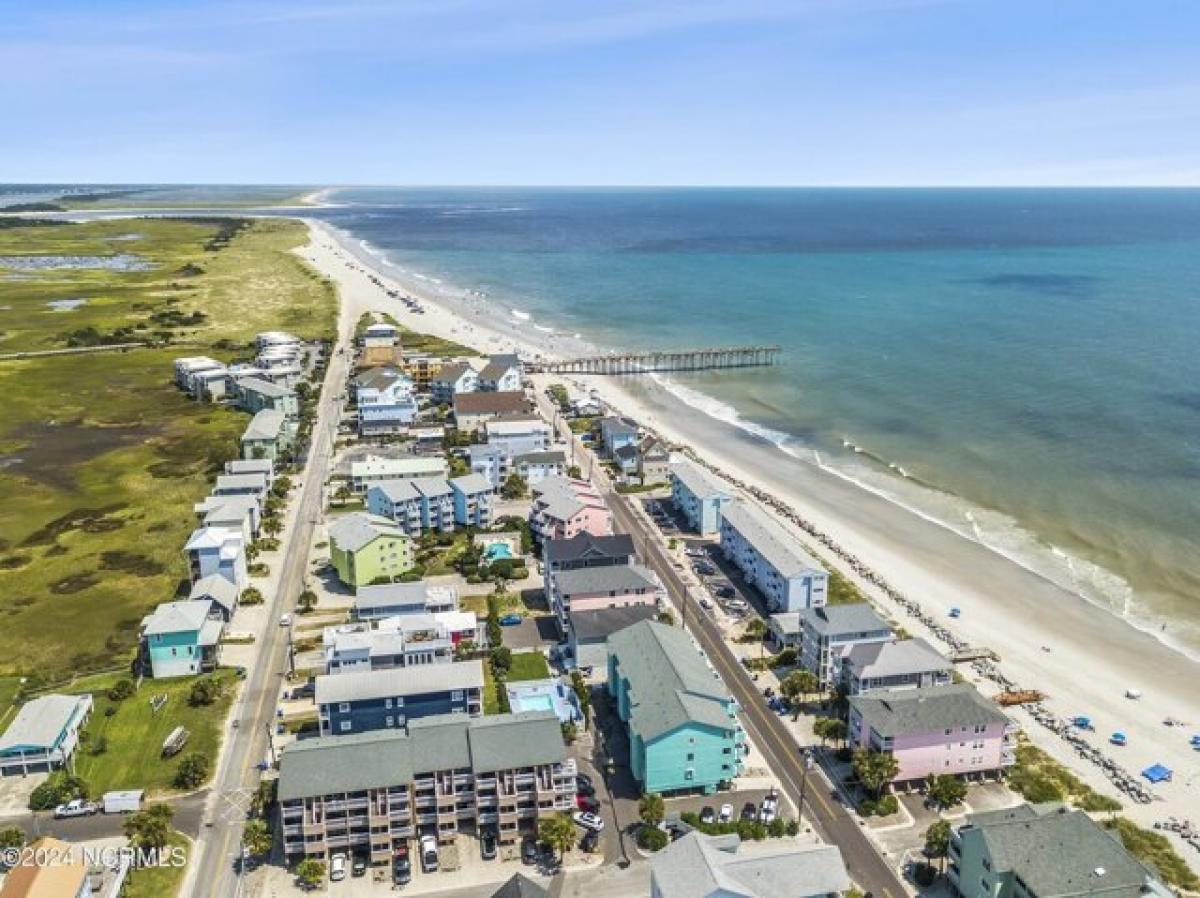 Picture of Residential Land For Sale in Carolina Beach, North Carolina, United States