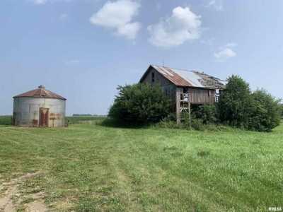 Residential Land For Sale in La Rose, Illinois