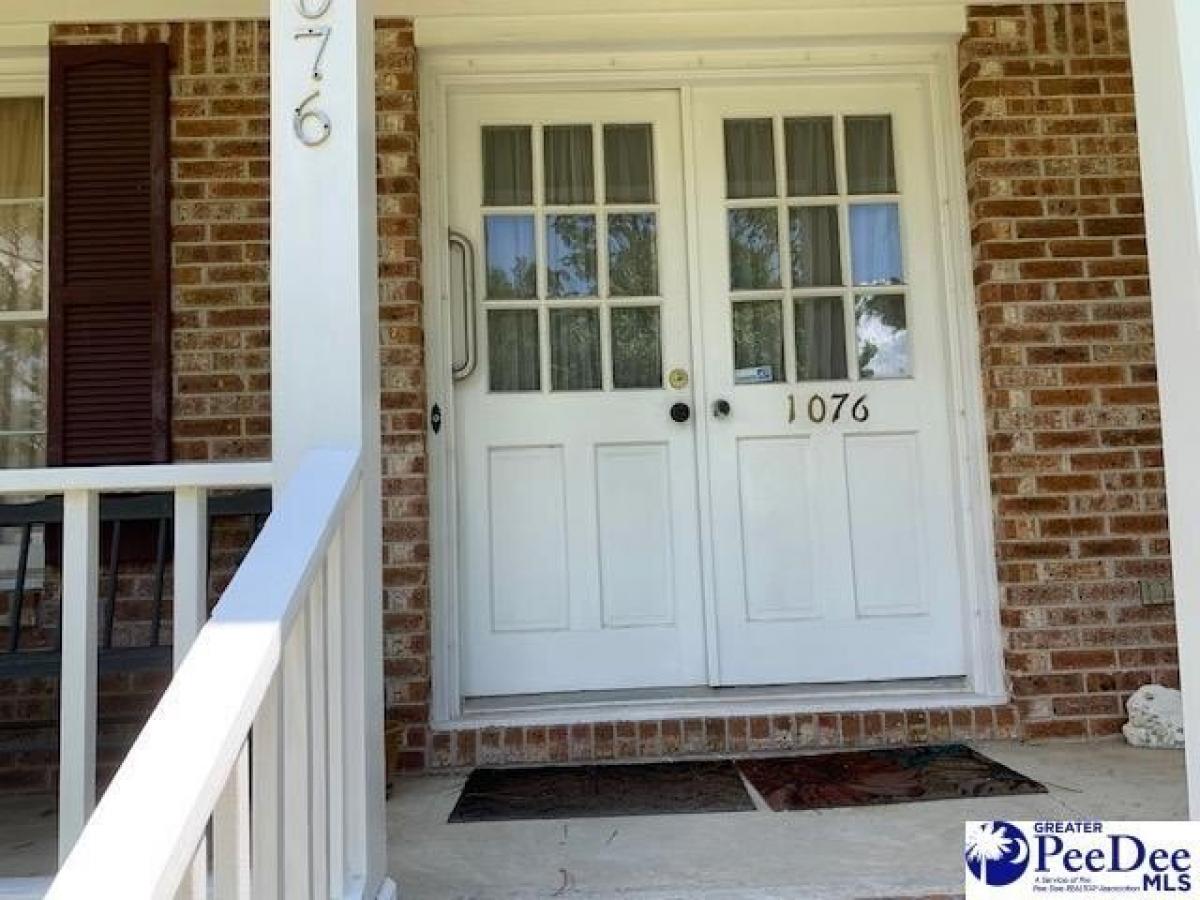 Picture of Home For Sale in Lugoff, South Carolina, United States