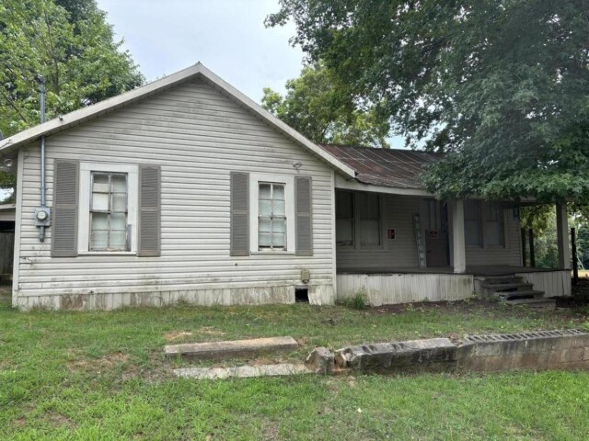 Picture of Home For Sale in Blue Springs, Mississippi, United States