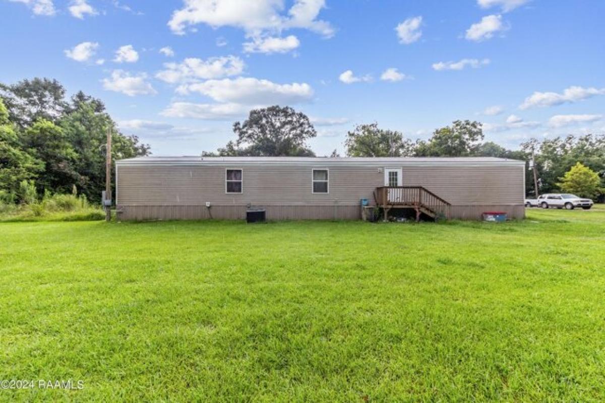 Picture of Home For Sale in Breaux Bridge, Louisiana, United States