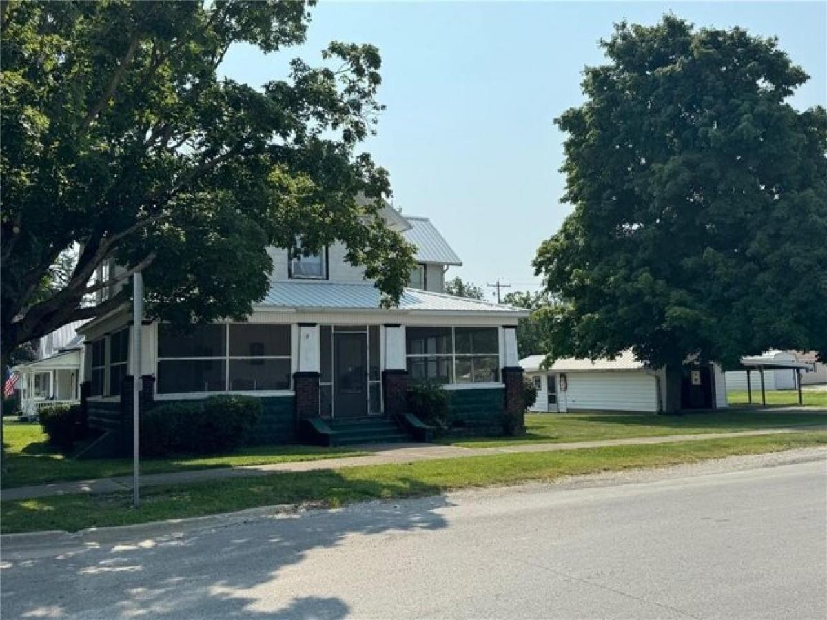 Picture of Home For Sale in Findlay, Illinois, United States