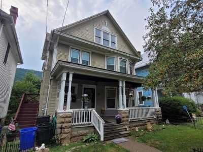 Home For Sale in Oil City, Pennsylvania