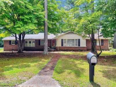 Home For Sale in Laurinburg, North Carolina